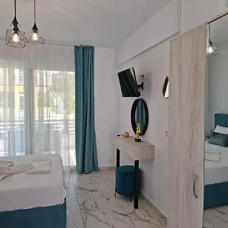 Emerald Skala Rachoni (Thasos)