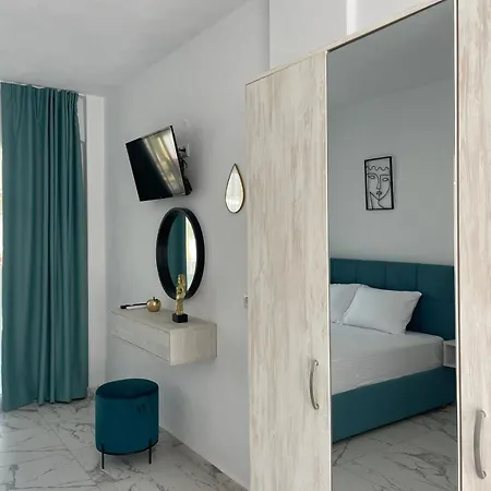 Emerald Skala Rachoni (Thasos)