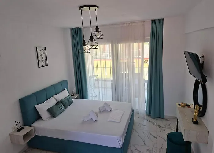 Emerald * Skala Rachoni (Thasos)