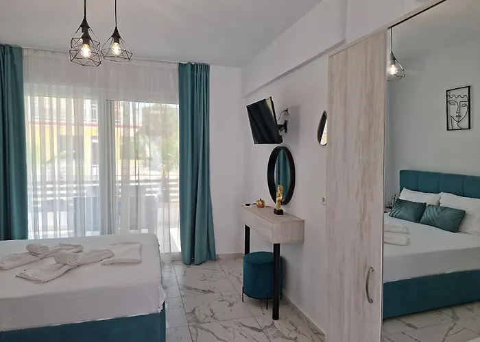 Emerald Skala Rachoni (Thasos)